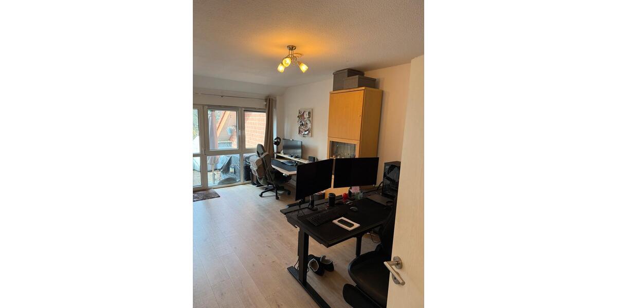 Dachgeschoßwohnung Osnabrück Hellern - 3 Zimmer, 78 m&sup2;, 230.000&euro; | Angebot:25554226