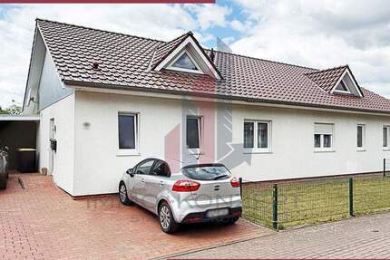 Zwei kompakte Doppelhaushälften in Rieste 4 zimmer