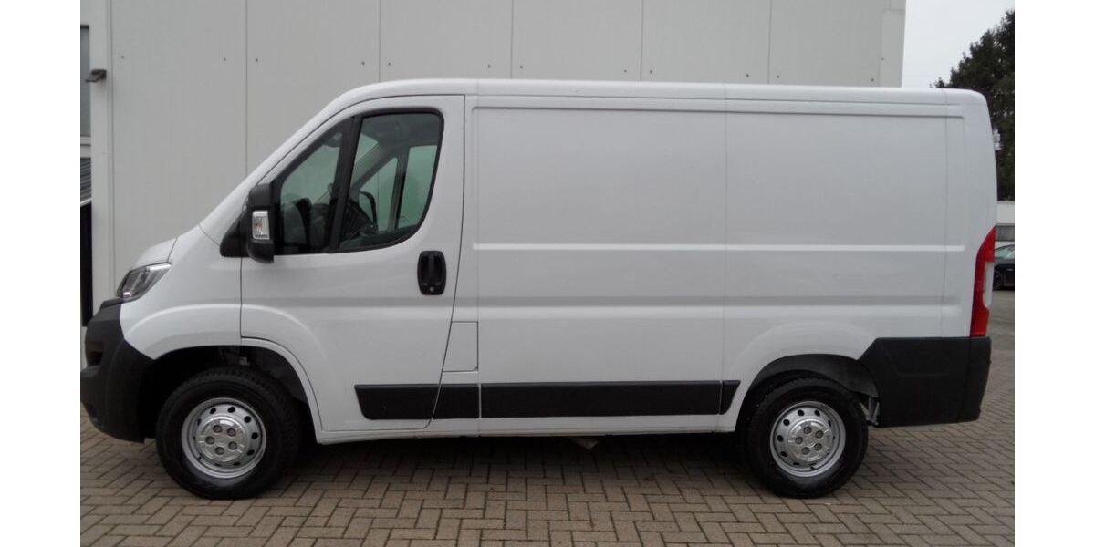 Opel Movano 13.700 km 24.400 &euro; Georgsmarienhütte 49124