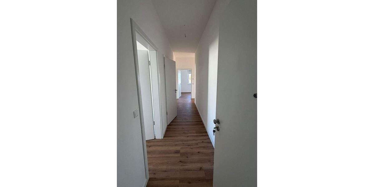 Etagenwohnung Bissendorf - 4 Zimmer, 106 m&sup2;, 1.350&euro; | Angebot:25755195