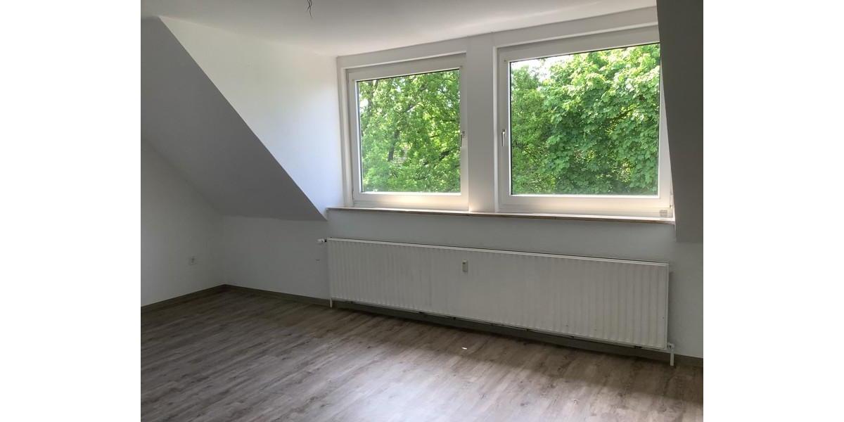 Dachgeschoßwohnung Osnabrück Nahne - 3 Zimmer, 78 m&sup2;, 681&euro; | Angebot:25984475
