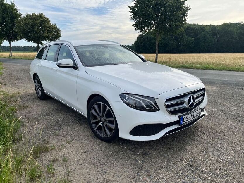 E 220