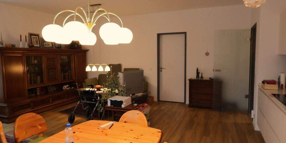 Etagenwohnung Ibbenbüren Stadt - 4 Zimmer, 115 m&sup2;, 1.265&euro; | Angebot:25729230