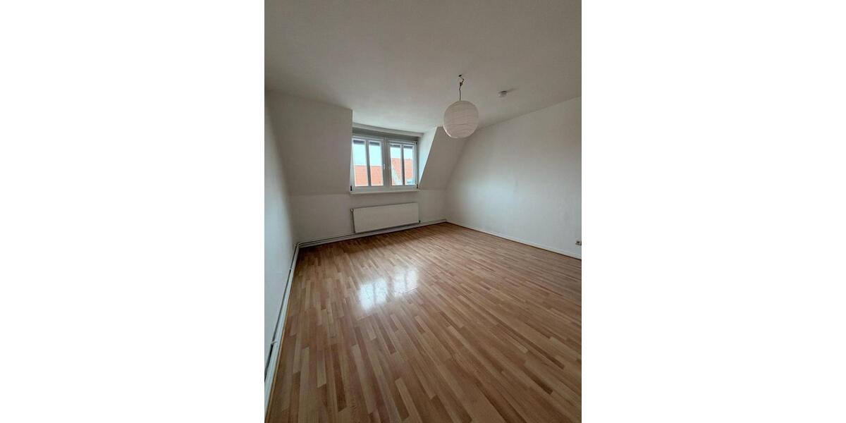 Dachgeschoßwohnung Osnabrück Wüste - 3.5 Zimmer, 99 m&sup2;, 1.050&euro; | Angebot:26337284