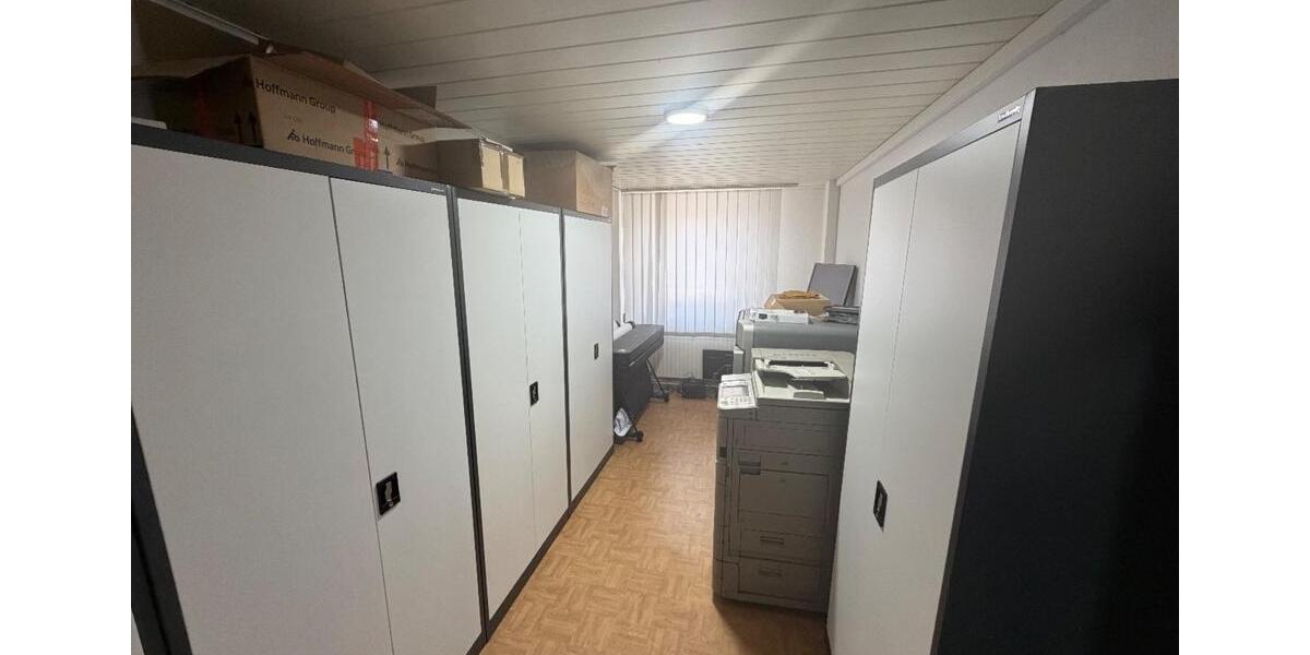 Büro - und Hallenflächen zu vermieten zimmer