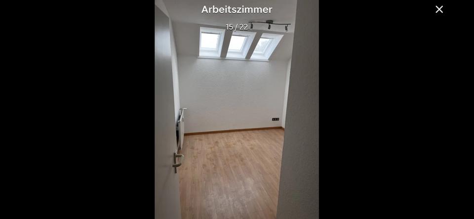 Dachgeschoßwohnung Bissendorf - 3 Zimmer, 90 m&sup2;, 845&euro; | Angebot:25383142