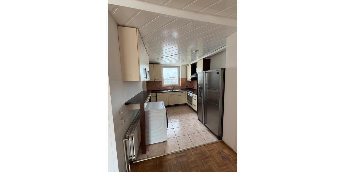 Einfamilienhaus Osnabrück - 3 Zimmer, 140 m&sup2;, 1.300&euro; | Angebot:26446975