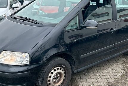 VW Sharan 264.504 km 2.799 &euro; Melle 49328