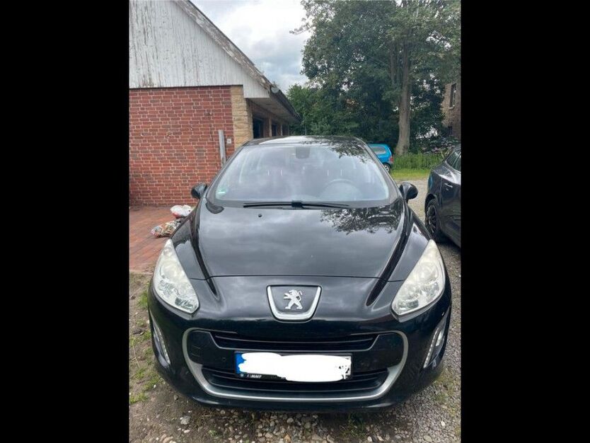 Peugeot 308 103.604 km 4.800 € Bramsche 49565