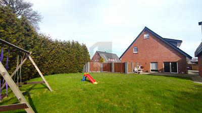 EIGENHEIM MIT KAPITALANLAGE NEUWERTIG BJ 2010 9 zimmer