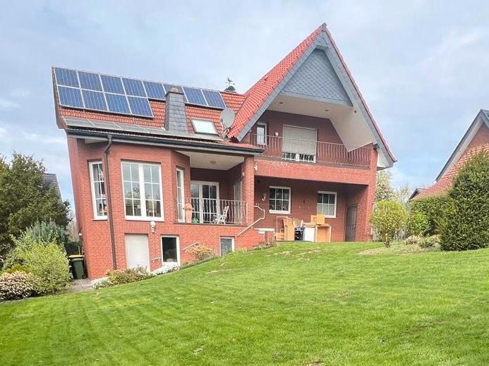 Einfamilienhaus Georgsmarienhütte - 10 Zimmer, 218 m&sup2;, 550.000&euro; | Angebot:26763233