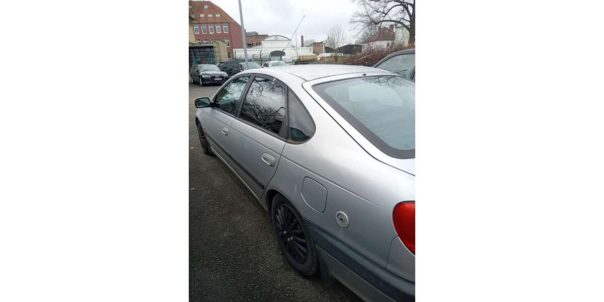 Toyota Avensis 233.600 km 2.100 &euro; Osnabrück, Stadt 49084