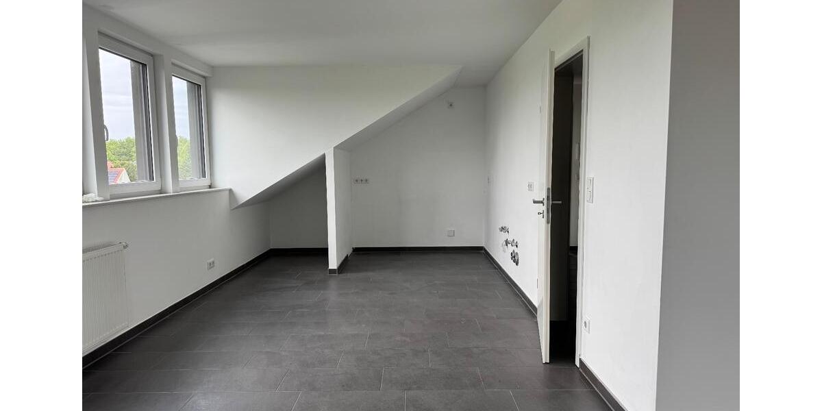 Dachgeschoßwohnung Westerkappeln - 2 Zimmer, 75 m&sup2;, 680&euro; | Angebot:26700890