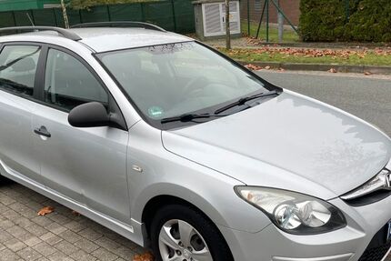 Hyundai i30 147.000 km 4.250 € Georgsmarienhütte 49124