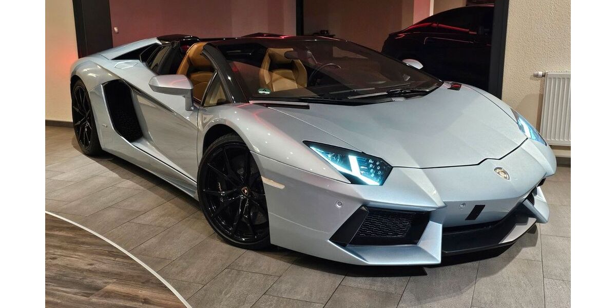 Lamborghini Aventador 29.000 km 297.990 &euro; Melle 49328