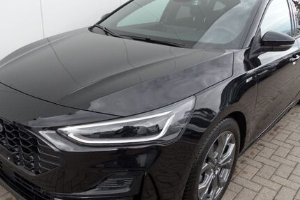 Ford Focus 23.600 km 20.900 &euro; Georgsmarienhütte 49124
