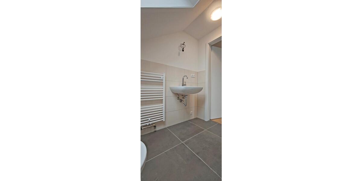 Dachgeschoßwohnung Westerkappeln - 3 Zimmer, 65 m&sup2;, 650&euro; | Angebot:26374800