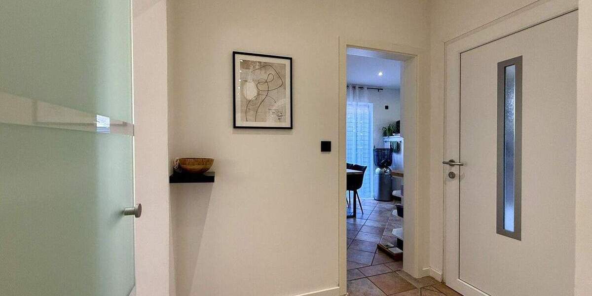 Mehrfamilienhaus, Wohnhaus Lotte Halen - 8 Zimmer, 193 m&sup2;, 495.000&euro; | Angebot:25673352