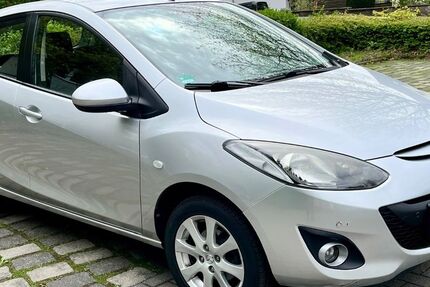 Mazda 2 52.000 km 8.350 &euro; Osnabrück 49086