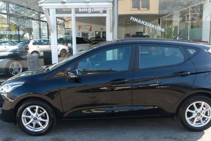 Ford Fiesta 56.880 km 9.990 &euro; Osnabrück 49084