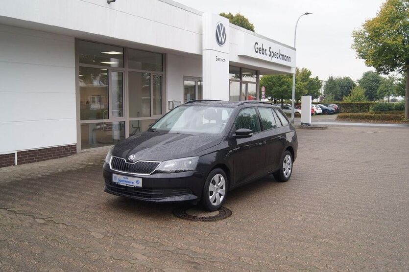 Skoda Fabia 55.458 km 9.790 € Borgholzhausen 33829
