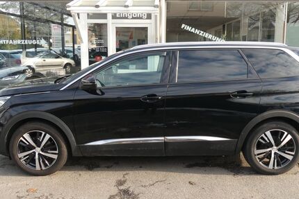 Peugeot 5008 109.270 km 16.990 &euro; Osnabrück 49084