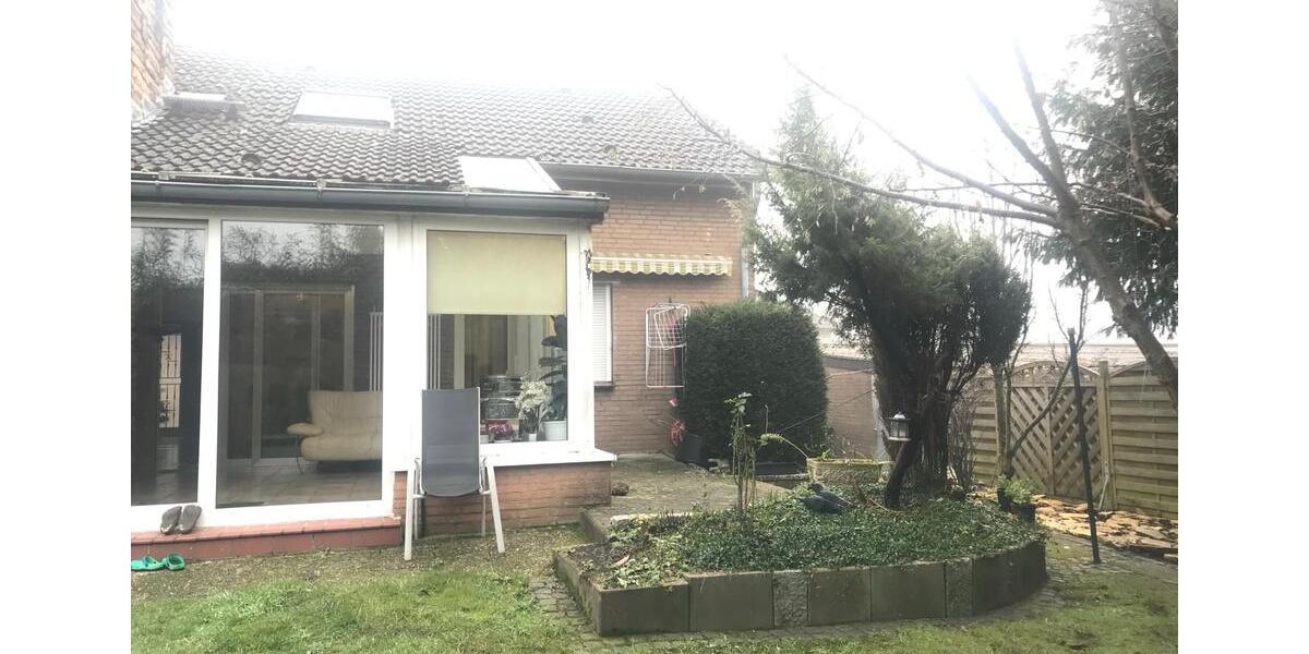 Reihenhaus Osnabrück Eversburg - 7 Zimmer, 200 m&sup2;, 485.000&euro; | Angebot:25052816