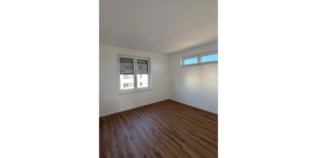 Etagenwohnung Bissendorf - 4 Zimmer, 106 m&sup2;, 1.370&euro; | Angebot:25755195