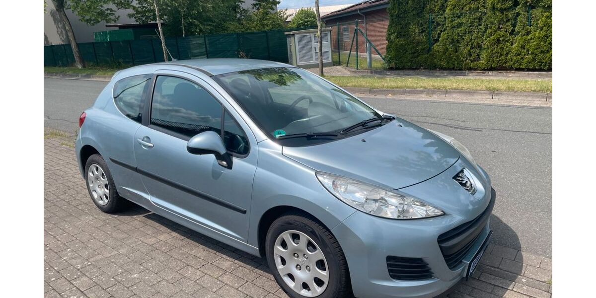 Peugeot 207 121.000 km 2.999 &euro; Georgsmarienhütte 49124
