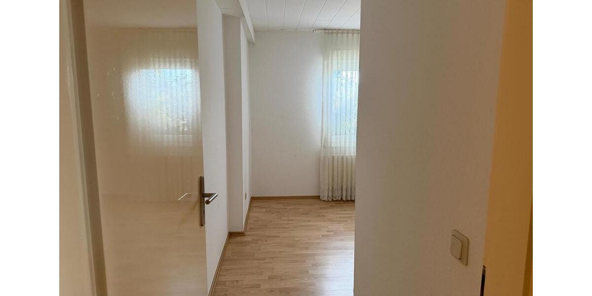 Erdgeschoßwohnung Bramsche - 4 Zimmer, 111 m&sup2;, 850&euro; | Angebot:26237640