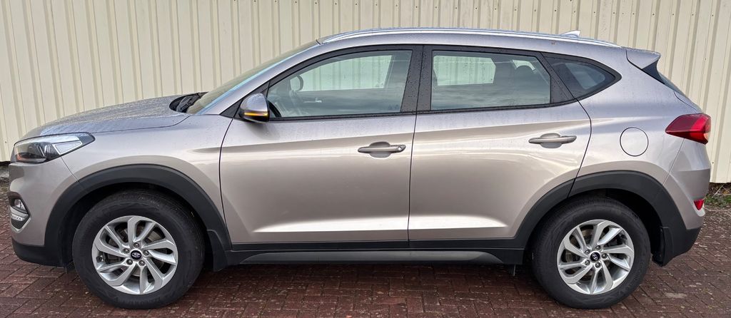 Hyundai TUCSON 97.837 km 14.590 &euro; Wallenhorst 49134