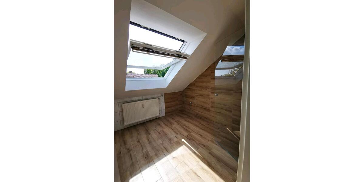 Dachgeschoßwohnung Lienen - 3 Zimmer, 78 m&sup2;, 1.100&euro; | Angebot:26432434