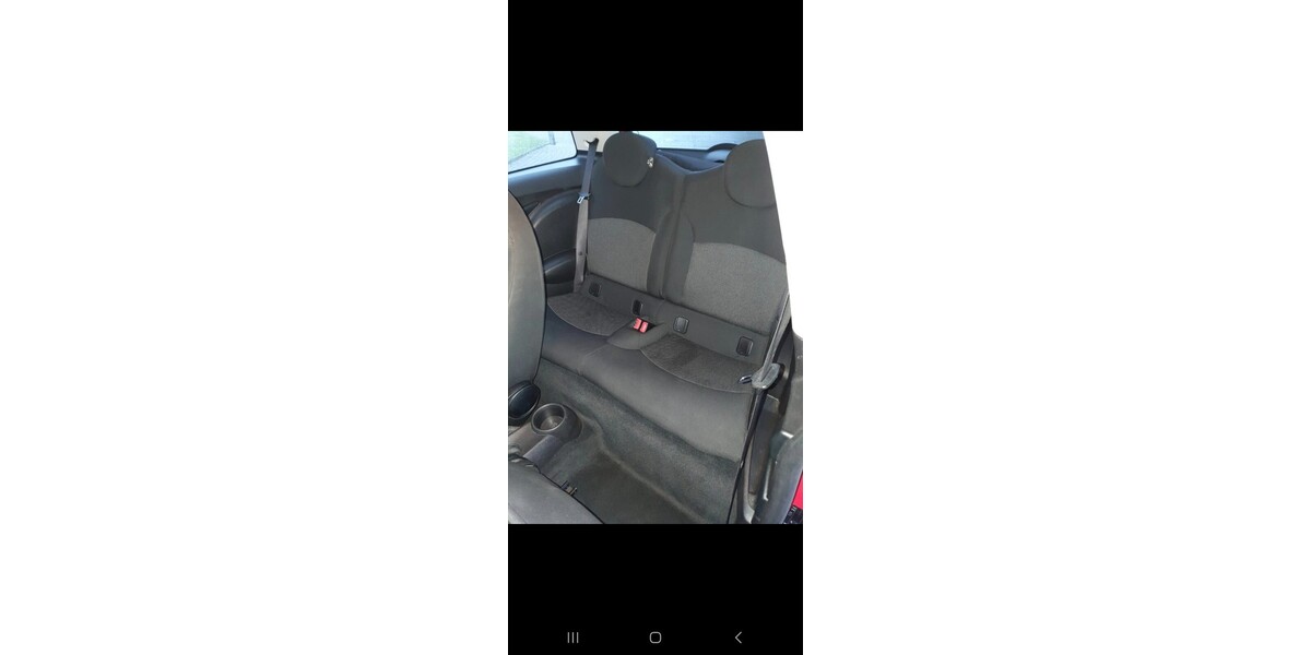 Mini (alt) 232.800 km 3.500 &euro; Osnabrück 49074