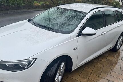 Opel Insignia 154.000 km 5.600 &euro; Versmold 33775