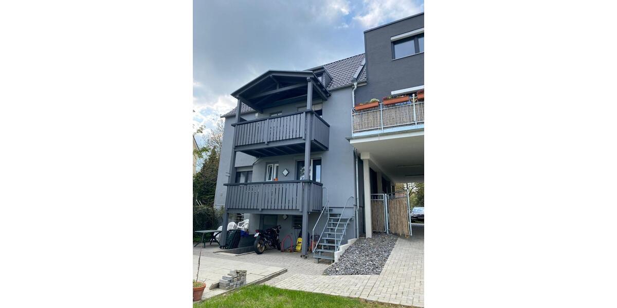 Modernisiertes 4FH + 2 Baugrundstücke in 49080 Osnabrück-Wüste 24 zimmer