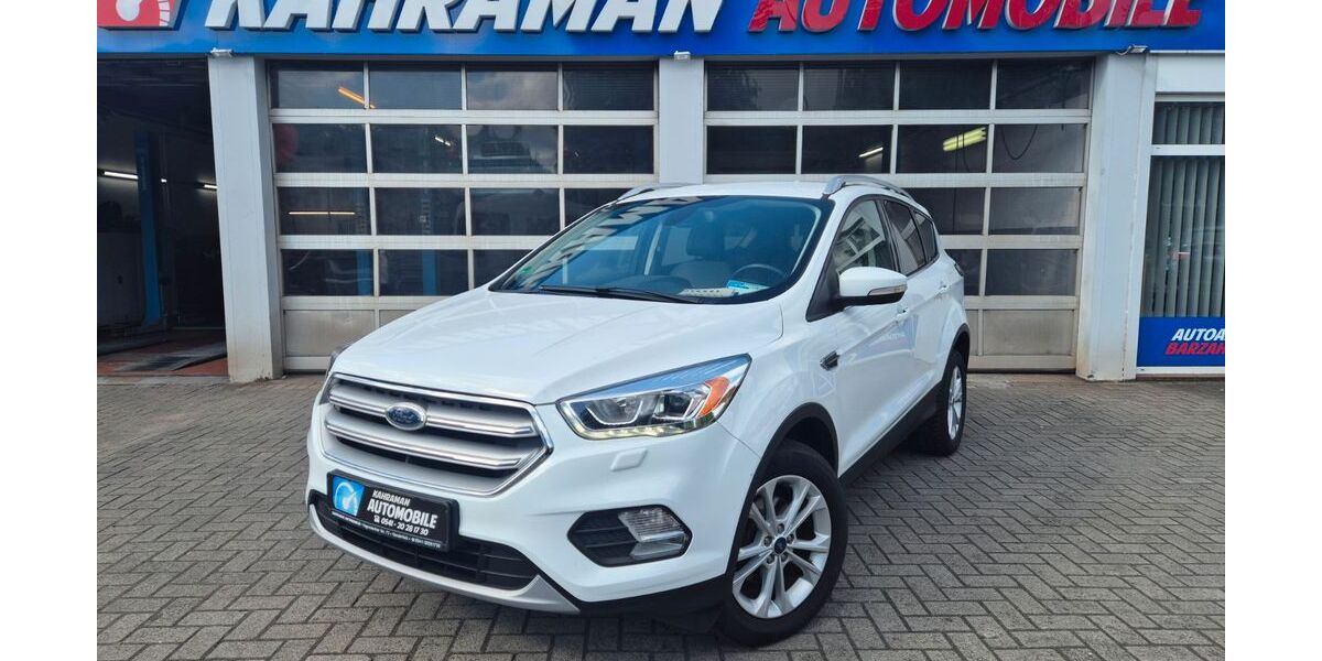 Ford Kuga 124.000 km 8.999 &euro; Osnabrück 49090