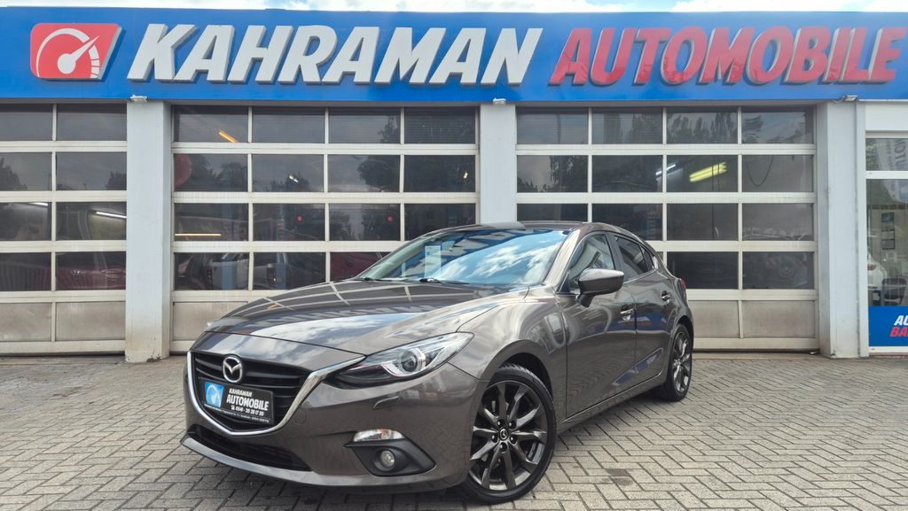 Mazda 3 216.000 km 6.499 &euro; Osnabrück 49090