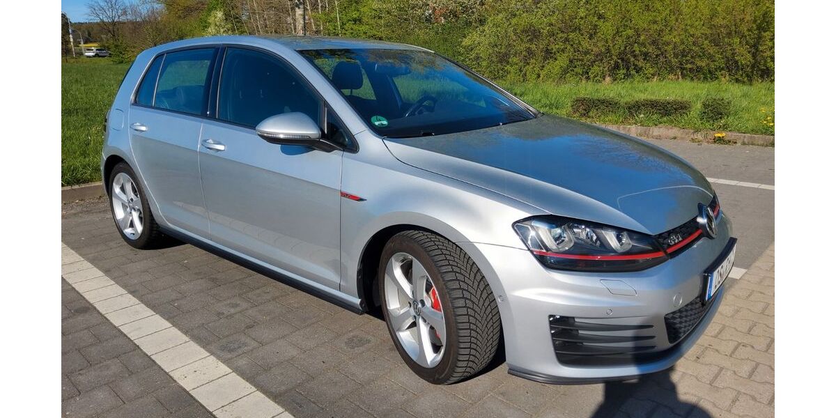 VW Golf 179.500 km 13.300 &euro; Osnabrück 49088