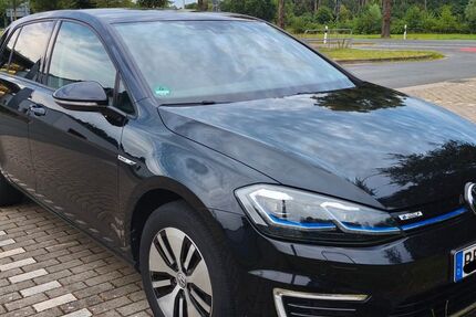 VW Golf 115.000 km 13.200 &euro; Versmold 33775