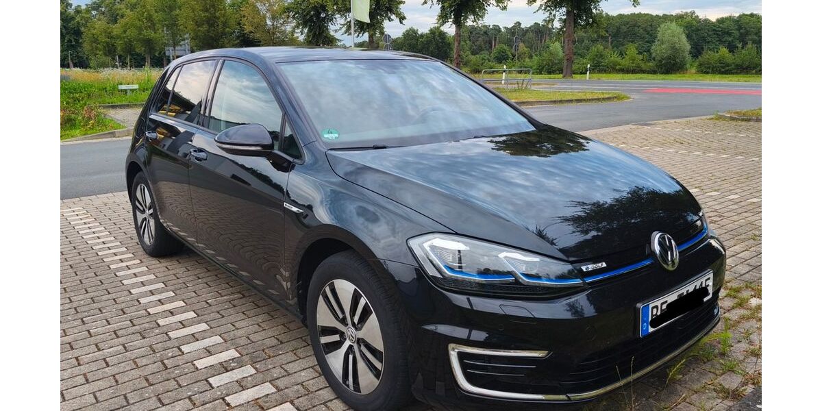 VW Golf 115.000 km 13.200 &euro; Versmold 33775