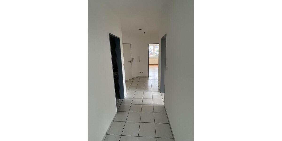 Dachgeschoßwohnung Osnabrück Eversburg - 4 Zimmer, 97 m&sup2;, 970&euro; | Angebot:25057178