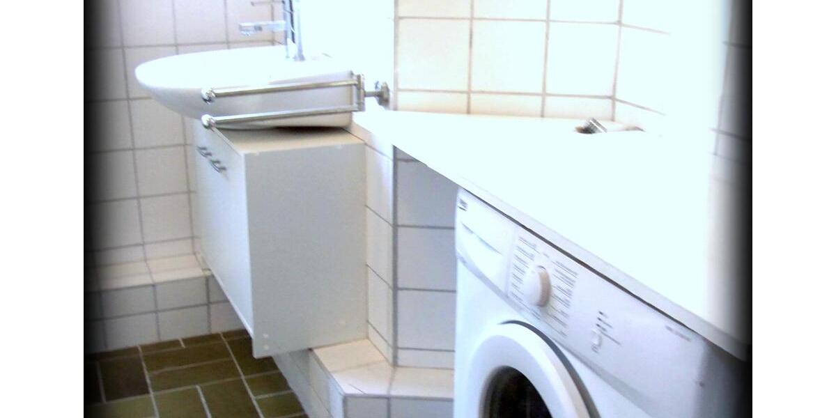 DUPELHAUSHELFTE GENERATIONSHAUS 3 WOHNUNGEN VOLLMÖBLIERT zimmer