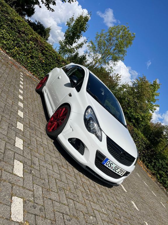 Opel Corsa 106.500 km 11.500 € Hilter 49176