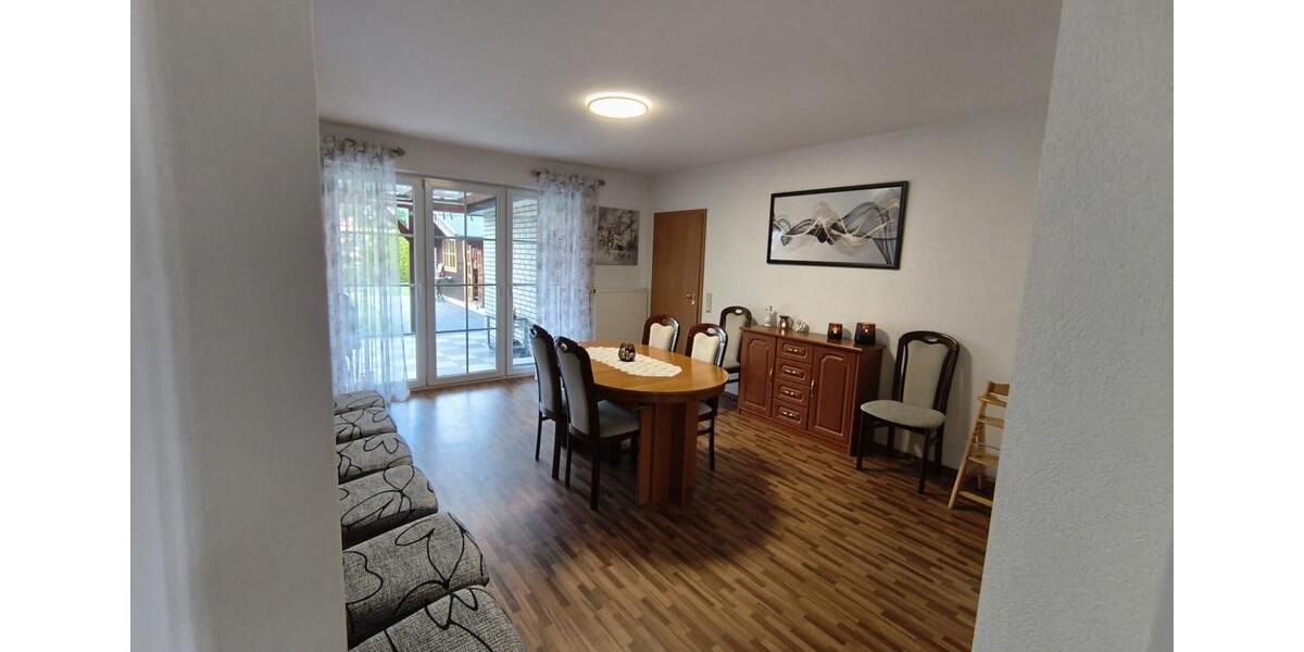 Einfamilienhaus Neuenkirchen - 8 Zimmer, 145 m&sup2;, 350.000&euro; | Angebot:26871681