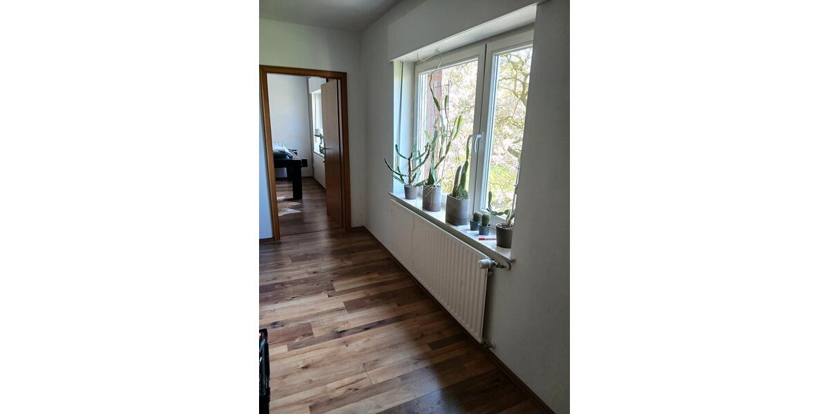 Etagenwohnung Versmold - 5 Zimmer, 123 m&sup2;, 850&euro; | Angebot:26297042