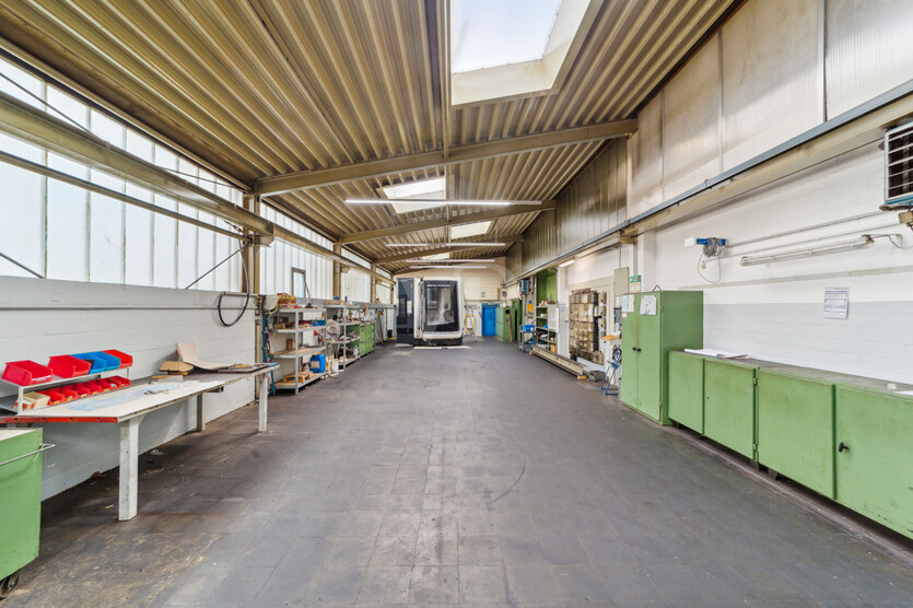 Funktionaler Gewerbekomplex in zentraler Lage - ideale Investitionsoption. zimmer