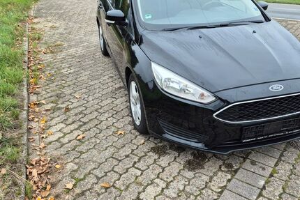 Ford Focus 135.000 km 6.900 &euro; Damme 49401