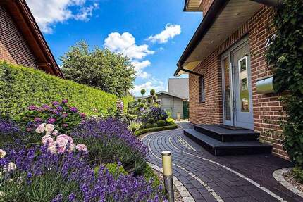 Haus Bad Essen Lintorf - 4 Zimmer, 212 m&sup2;, 619.000&euro; | Angebot:24826059