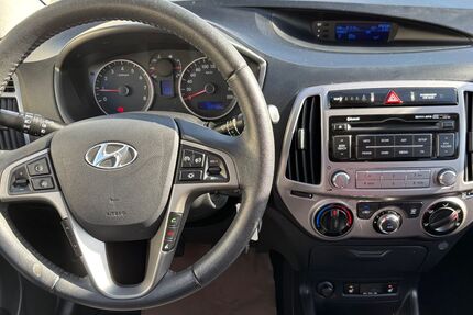 Hyundai i20 88.435 km 7.490 &euro; Wallenhorst 49134