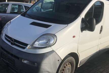 Opel Vivaro 210.000 km 2.800 &euro; Osnabrück 49090